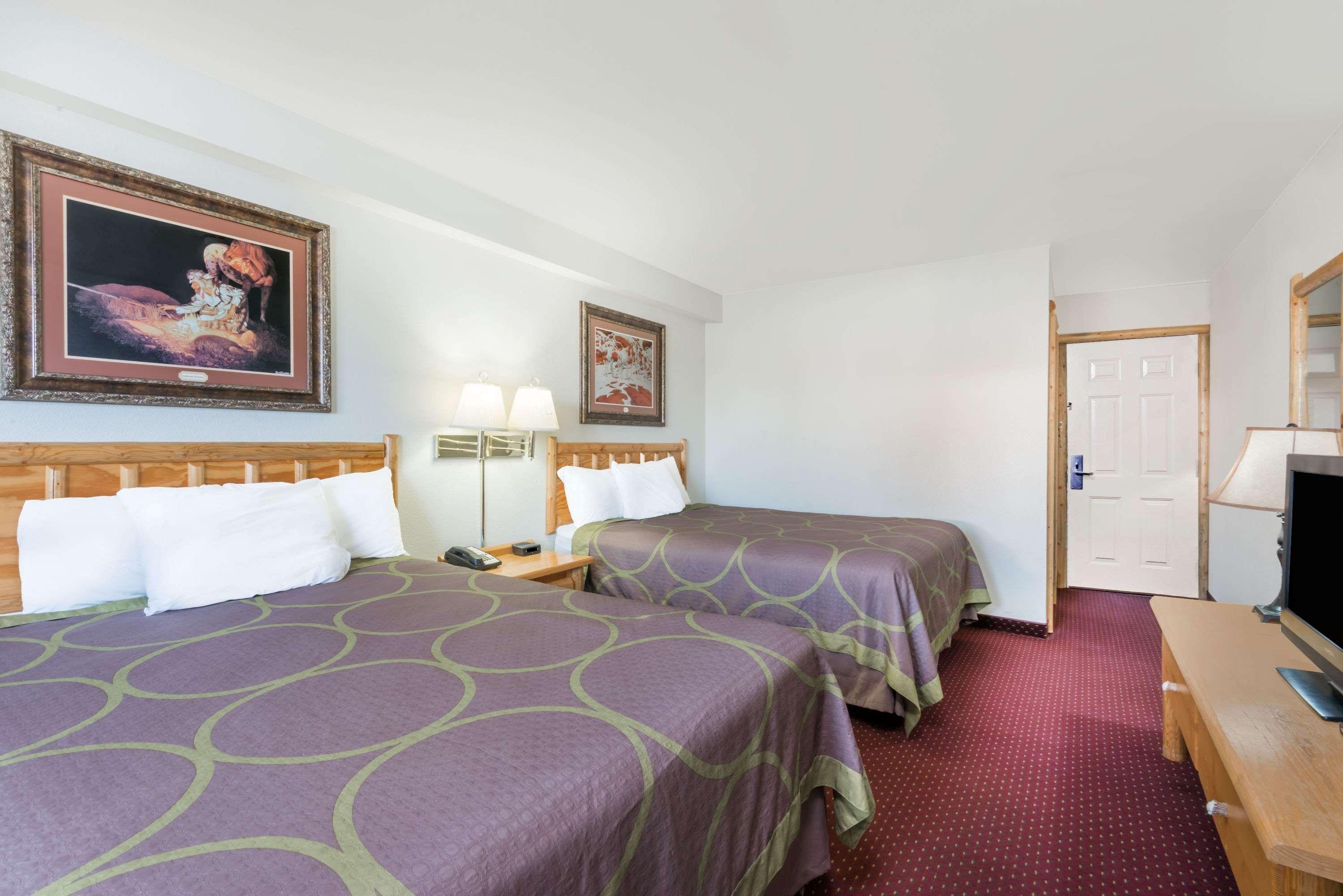 ซูเปอร์ 8 บาย วินด์แฮม พาวเวลล์ Hotel Powell ภายนอก รูปภาพ